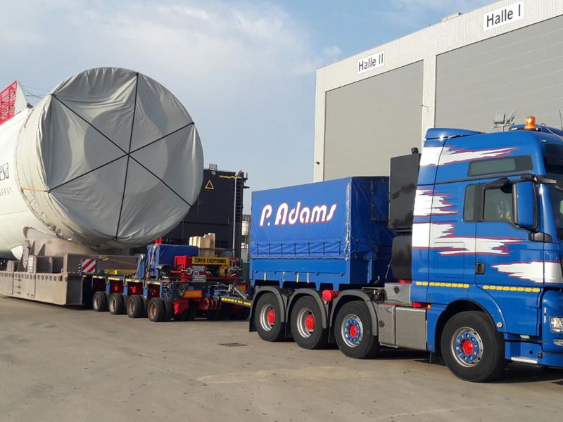 As a specialist in heavy haulage, our range of services covers highly specialised transport services.