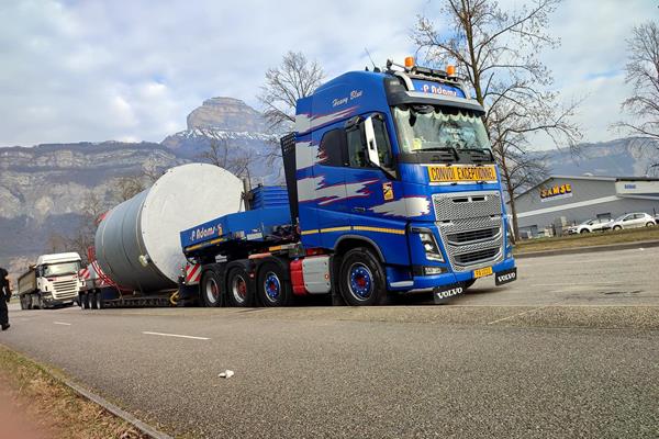Road haulage - Services