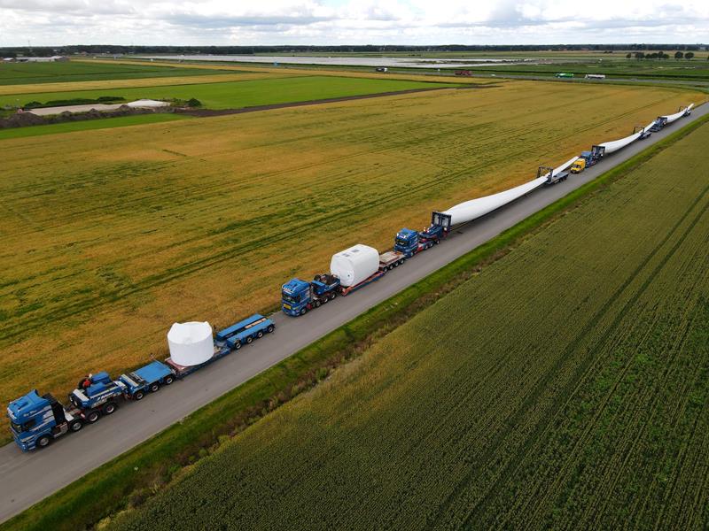 Coordination and precise execution of unloading on site