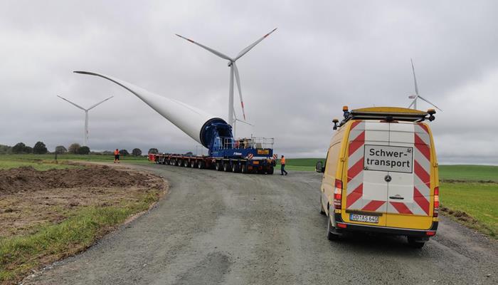 Premiere for the new blade lifter vehicle